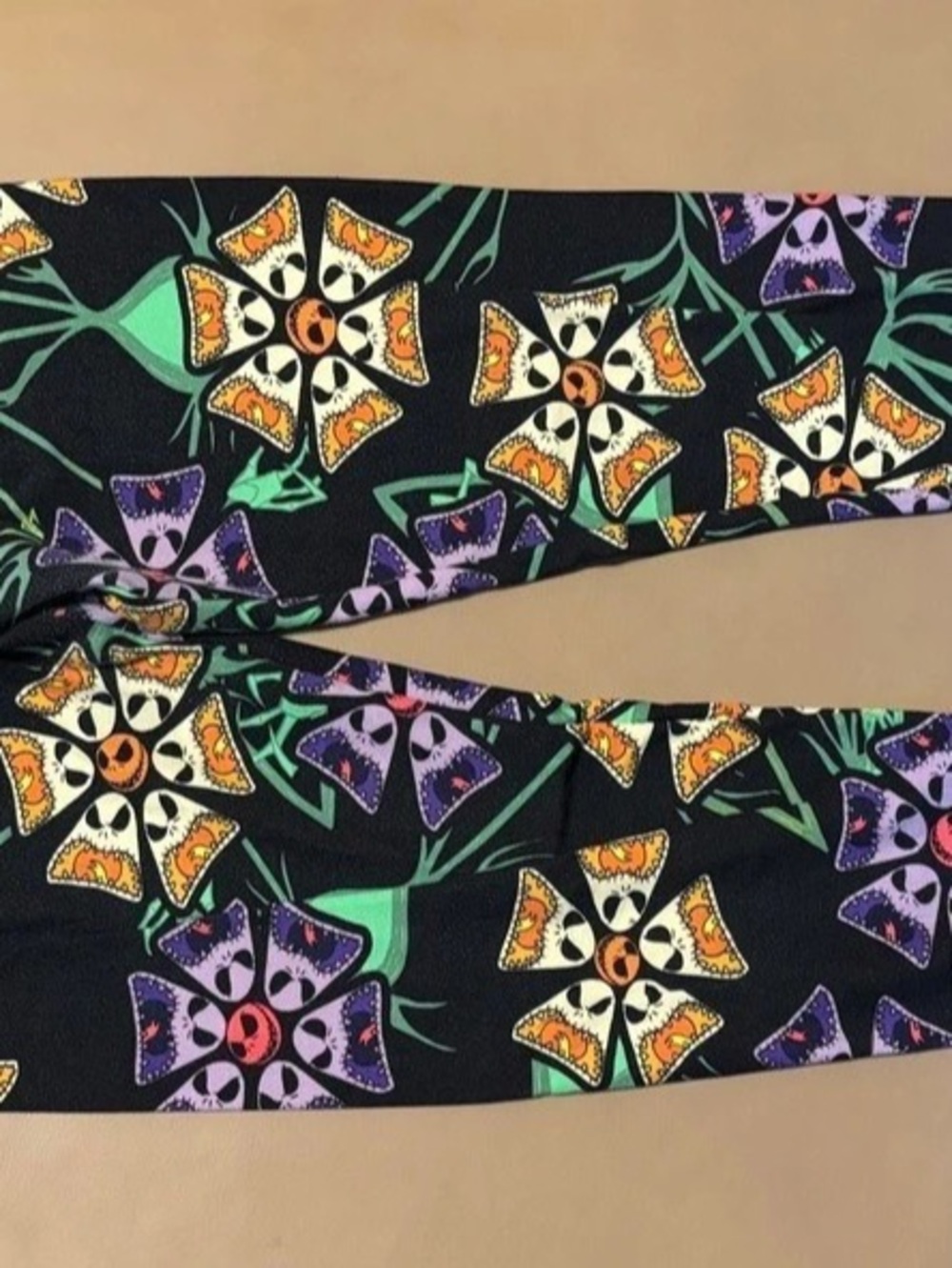 LuLaRoe Disney The Nightmare Before Christmas Leggings